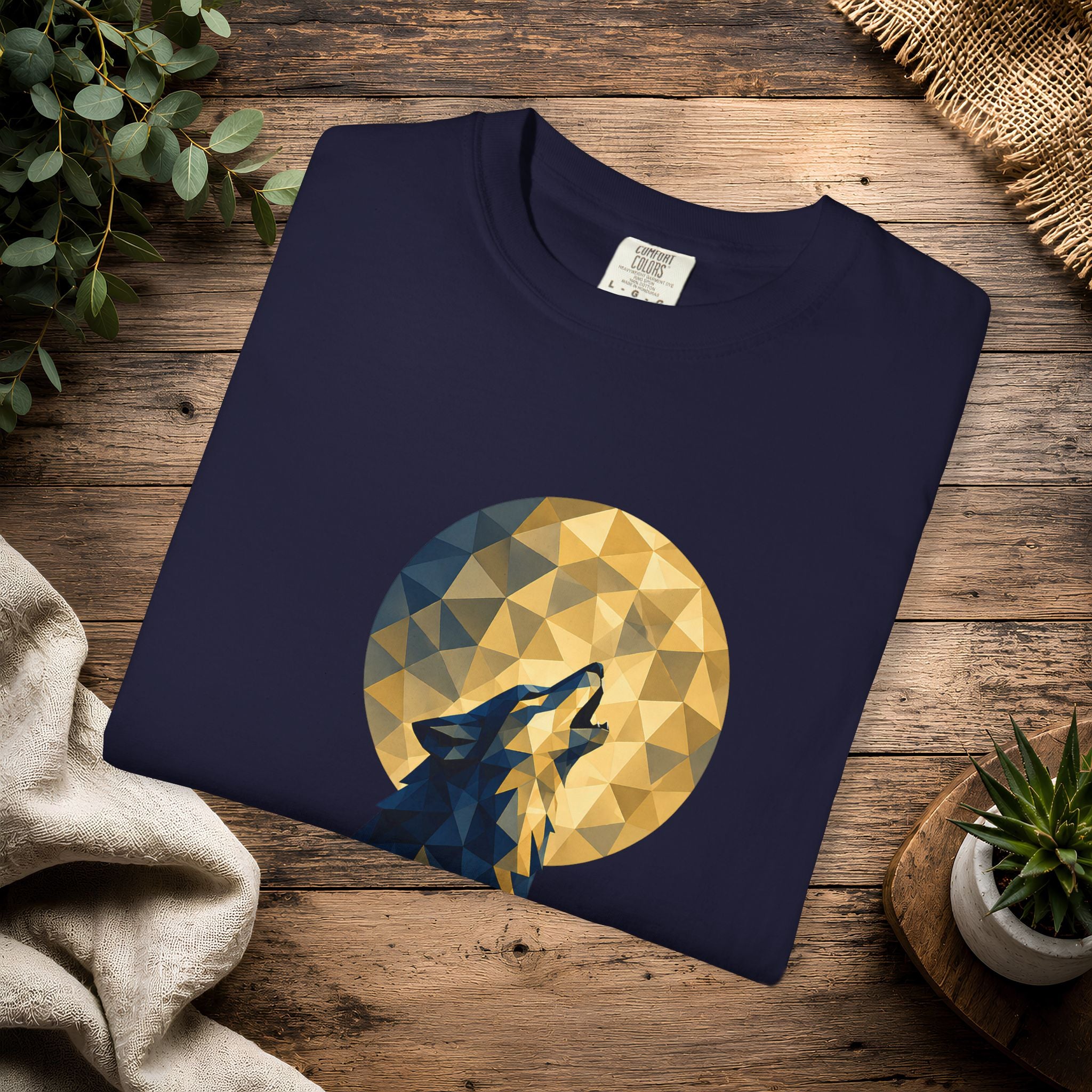 Geometric Howling Wolf T-Shirt