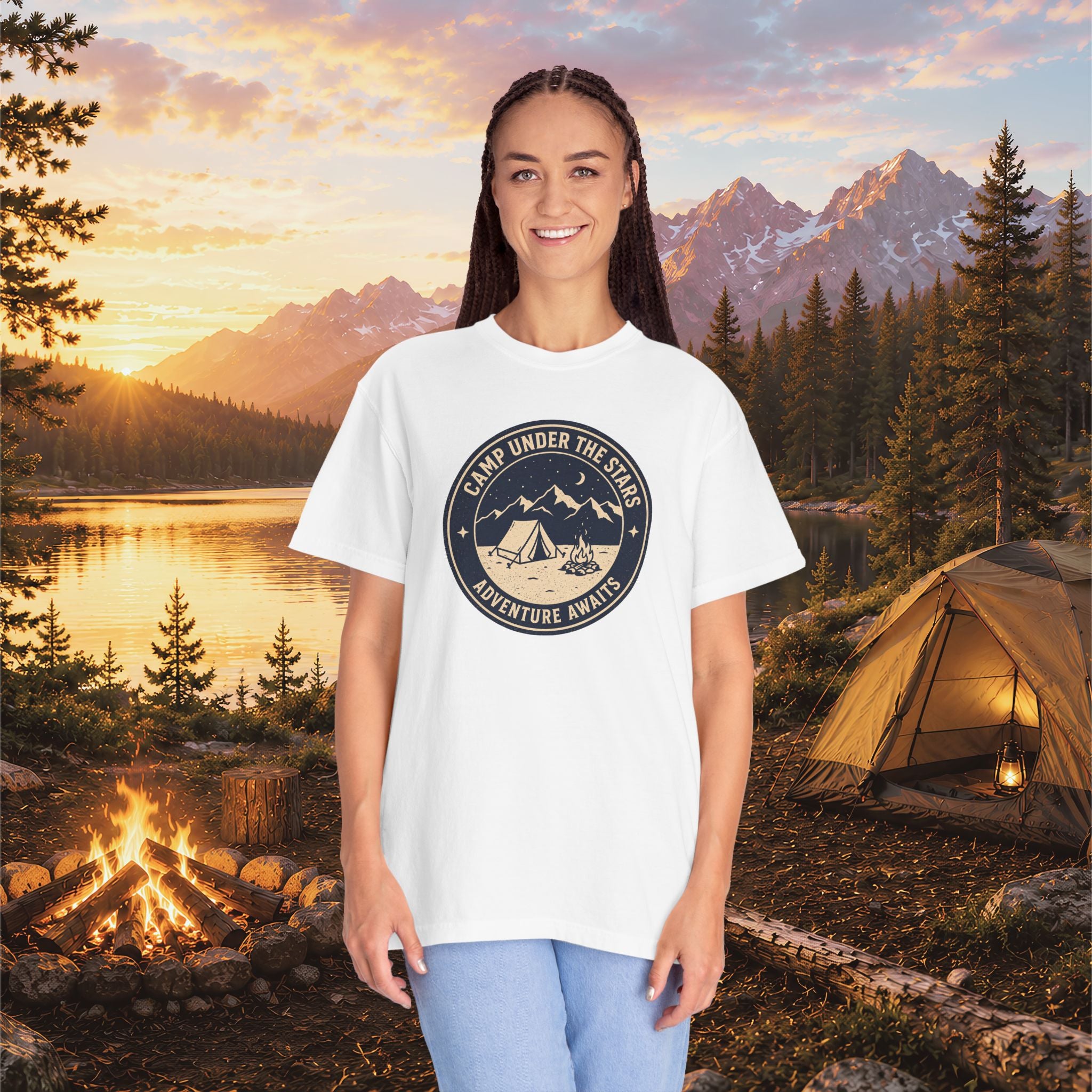 Mountain Camping Circle Art T-shirt | Tent Campfire Outdoors Tee